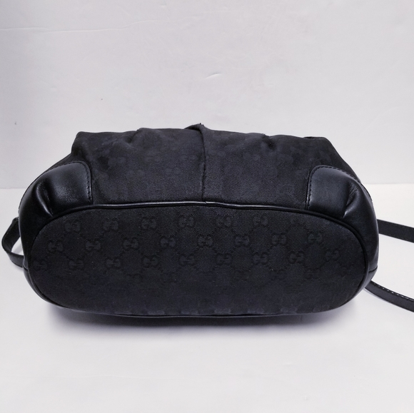 Gucci Sukey GG Original Canvas Top-handle Bag - Picture 8 of 16